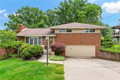 315 Yarrow Ln, Pittsburgh, PA 15236