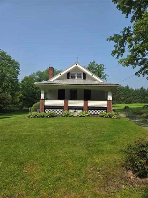 20 Goetsch Rd, Greenville, PA 16125