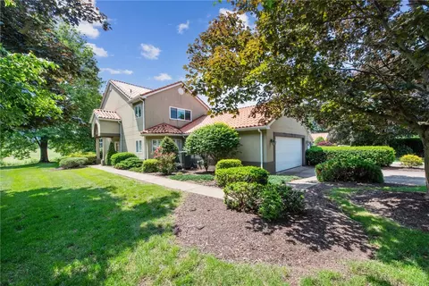 3532 Fairway Ct, Blairsville, PA 15717