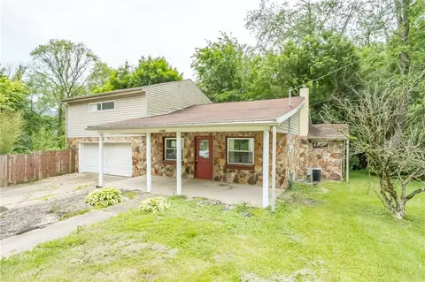 1145 Hill St, New Kensington, PA 15068