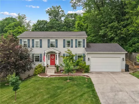 1490 Peachtree Ln, Irwin, PA 15642