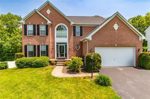 236 Edgewood Dr, Beaver, PA 15009