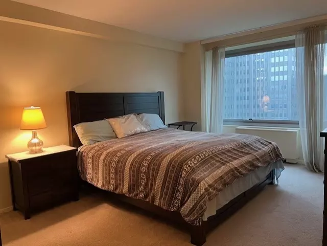 Bedroom - 320 Fort Duquesne Blvd #15M, Pittsburgh, PA 15222 photo 3 of 5