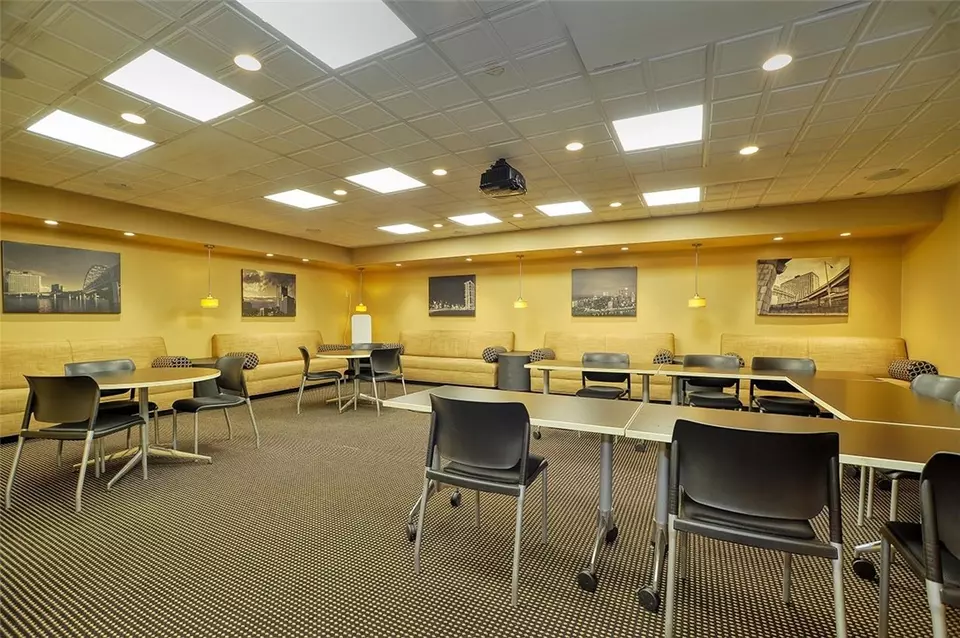 Other - 320 Fort Duquesne Blvd #15M, Pittsburgh, PA 15222 photo 9 of 11