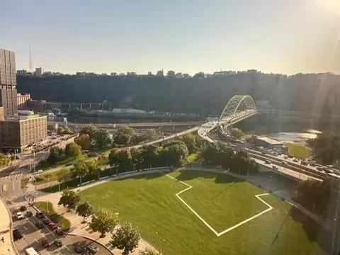 View/Area - 320 Fort Duquesne Blvd #15M, Pittsburgh, PA 15222 photo 1 of 2