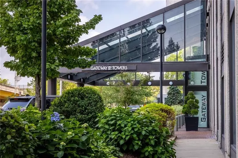 Other - 320 Fort Duquesne Blvd #15M, Pittsburgh, PA 15222 photo 4 of 11