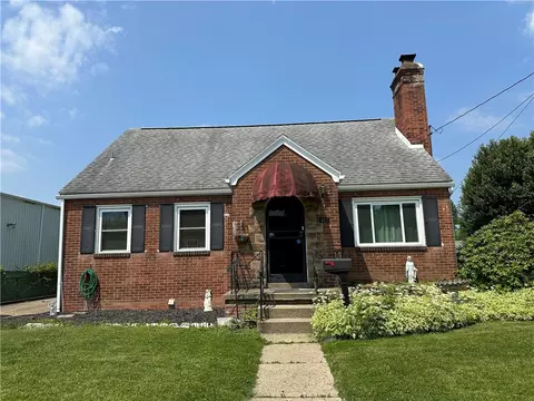 111 Pillow Ave, Cheswick, PA 15024