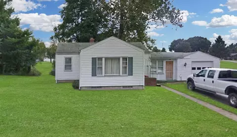 950 9th St, West Pittsburg, PA 16160