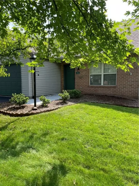 206 Saddlebrook Dr, Indiana, PA 15701