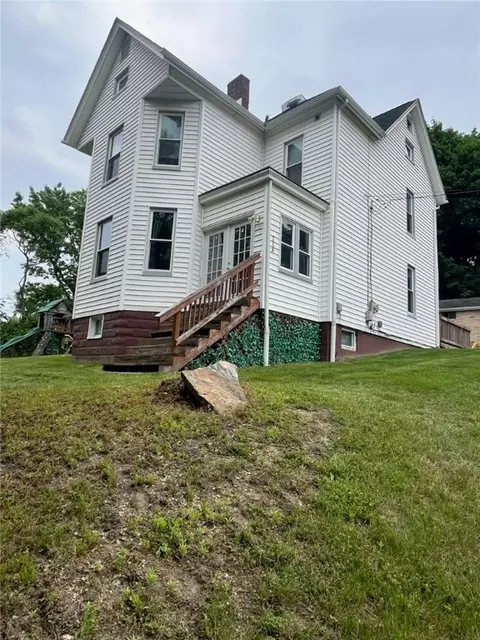213 Bratchie St, Mars, PA 16046