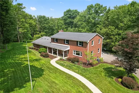 4077 Clarkland Ave, Allison Park, PA 15101