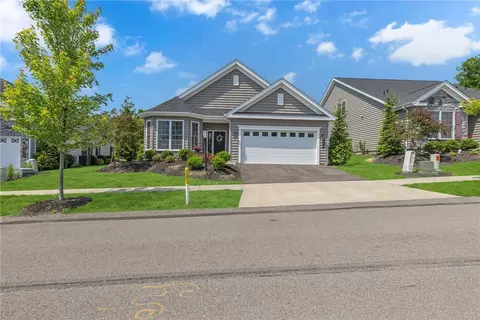 273 Jefferson Ln, Cranberry Township, PA 16066