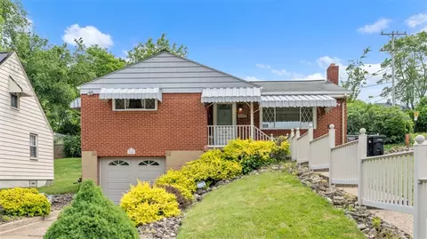900 Grand Ave, Aliquippa, PA 15001