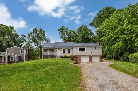 109 Shaffer Rd, Sewickley, PA 15143