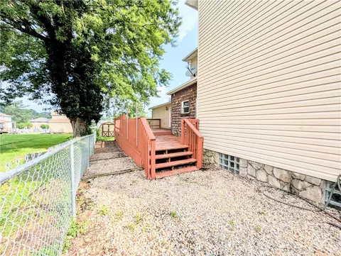 Exterior - 323 E 2nd St, Derry, PA 15627 photo 4 of 8