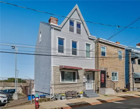 322 Darsie St, Pittsburgh, PA 15224