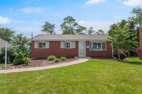 756 Illini Dr, Monroeville, PA 15146
