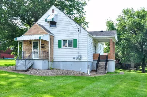 312 Delmont Ave, Belle Vernon, PA 15012