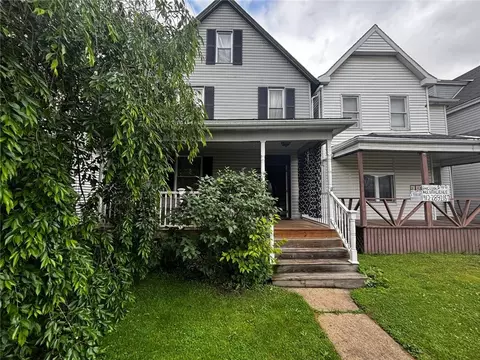 135 Hamilton Ave, Vandergrift, PA 15690
