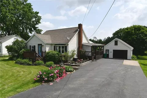 794 Mercer Rd, Butler, PA 16001