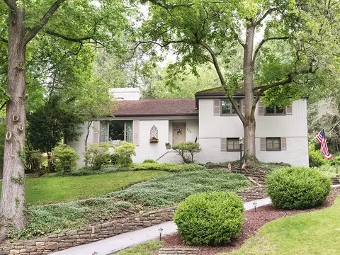 776 Elm Spring Rd, Pittsburgh, PA 15243