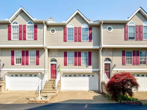 334 Brohios Dr, Monaca, PA 15061
