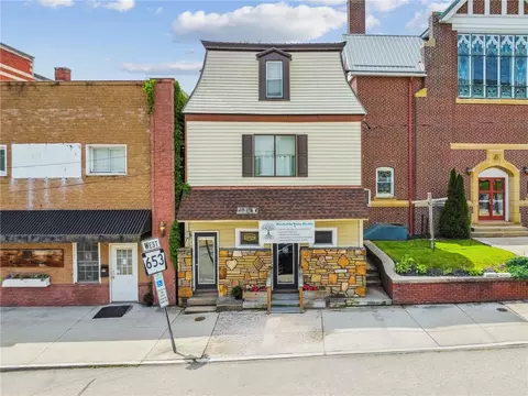 683 Main St, Rockwood, PA 15557