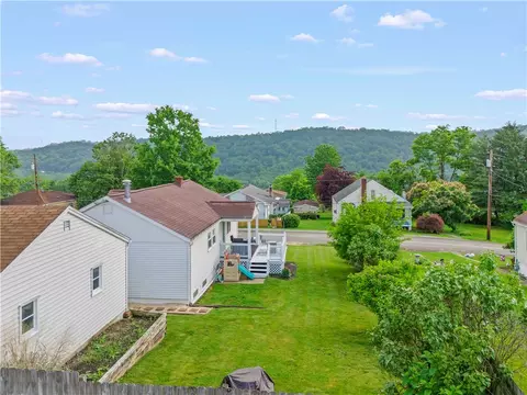 601 Monroe St, New Eagle, PA 15067 photo 32
