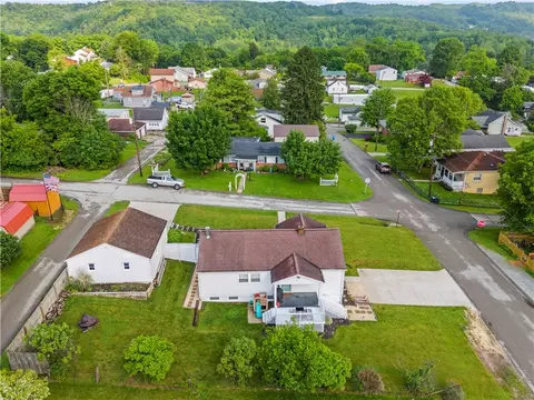 601 Monroe St, New Eagle, PA 15067 photo 35