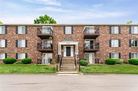 6013 Patrick Henry, Aliquippa, PA 15001