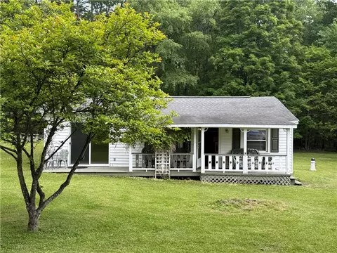 71 Cougar Ln, Leeper, PA 16233