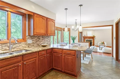 116 Bristol Dr, Seven Fields, PA 16046 photo 24
