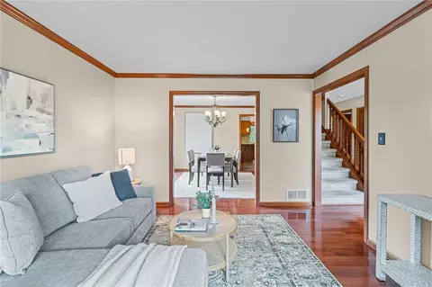 116 Bristol Dr, Seven Fields, PA 16046 photo 17