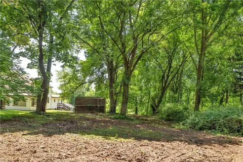 lot Tuscarawas Rd, Beaver, PA 15009