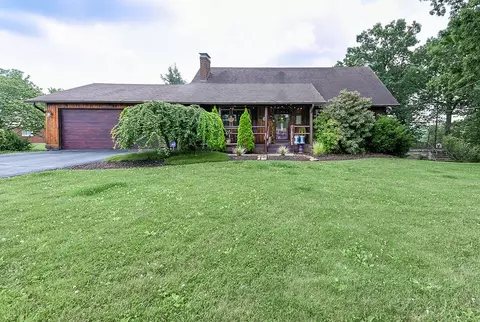 1600 Old Brodhead Rd, Monaca, PA 15061