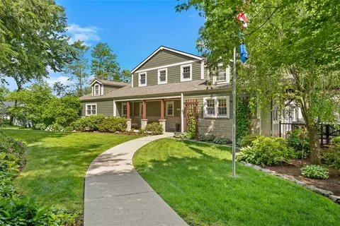 200 Warwick Dr, Pittsburgh, PA 15241
