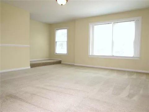 6921 Spring Valley Ln, Export, PA 15632 photo 3