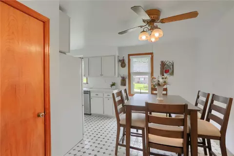 Dining - 73 Webster Ave, Irwin, PA 15642 photo 2 of 2
