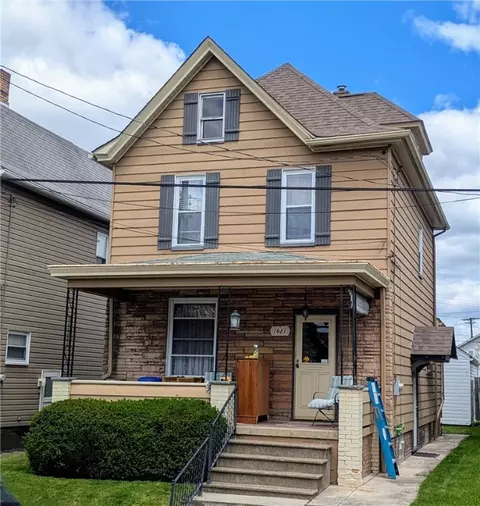 1621 4th St, New Brighton, PA 15066