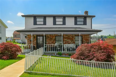 83 Webster Ave, Irwin, PA 15642