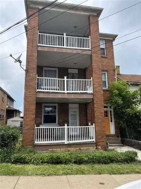 107 E 18th Ave, Homestead, PA 15120