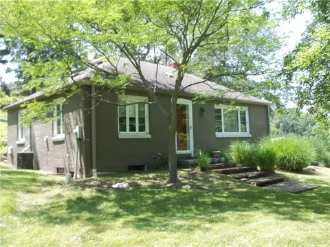 243 Byron Rd, Pittsburgh, PA 15237