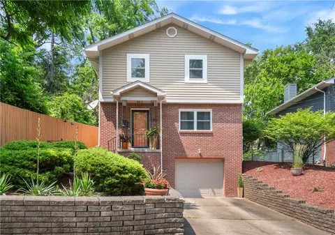 404 Chautauqua St, Pittsburgh, PA 15214