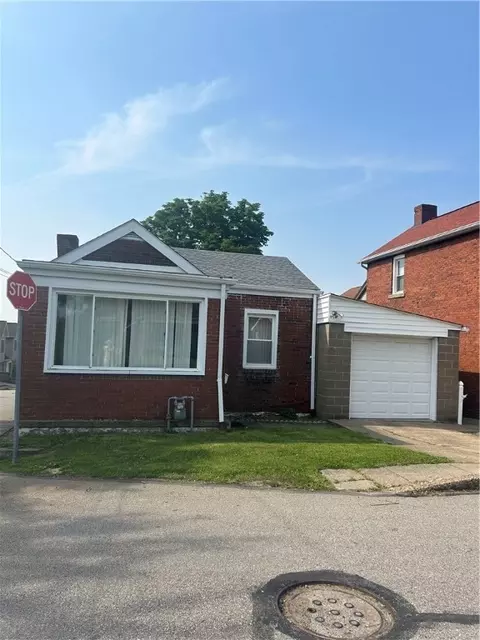 215 Ilion, Pittsburgh, PA 15207