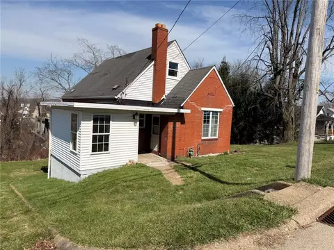 819 Toman Ave, Clairton, PA 15025