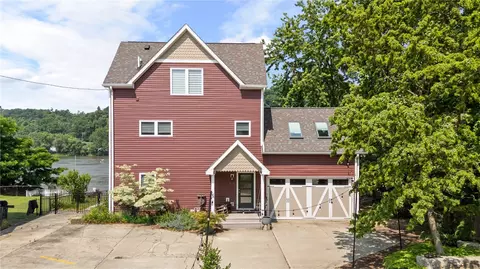 548 Penn St, Verona, PA 15147