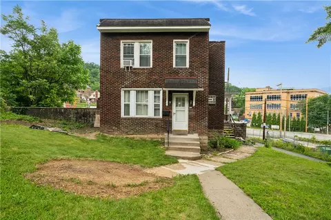 615 Midland St, Pittsburgh, PA 15221