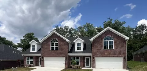 40 Shady River Blvd # B, Baden, PA 15005