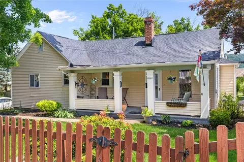 1209 12 Vance Ave, Coraopolis, PA 15108