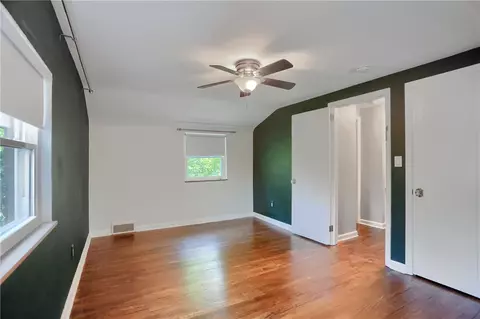 Bedroom - 331 Hoffman Rd, Pittsburgh, PA 15212 photo 7 of 8